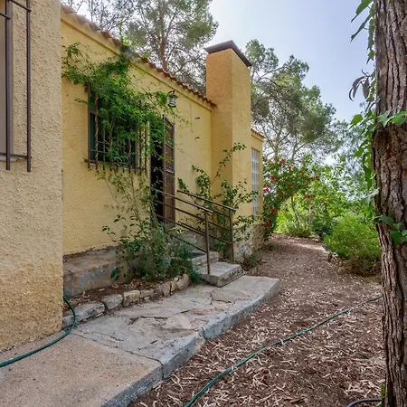 Pedrizas Villa *